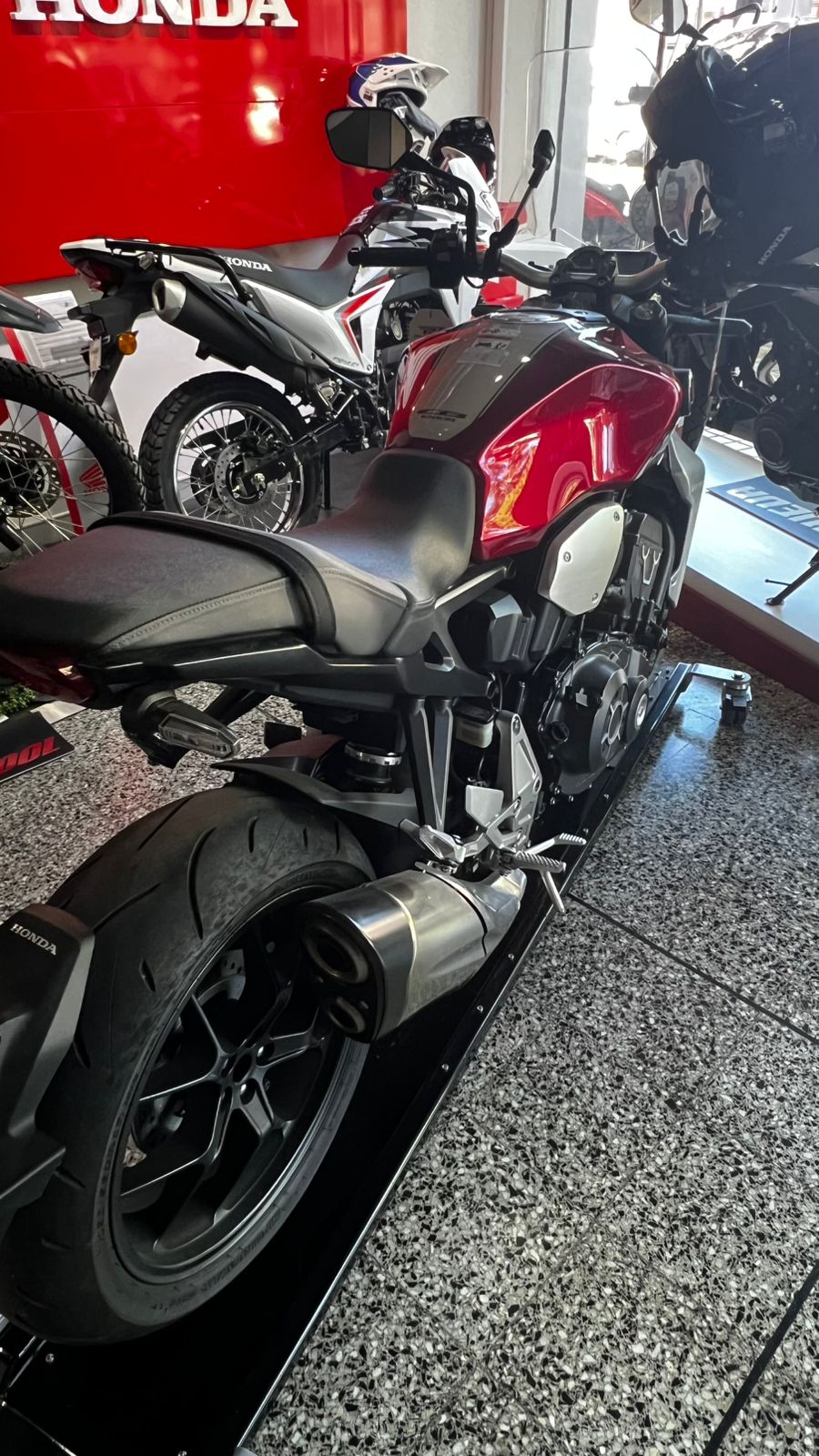 HONDA CB 1000R NAKED