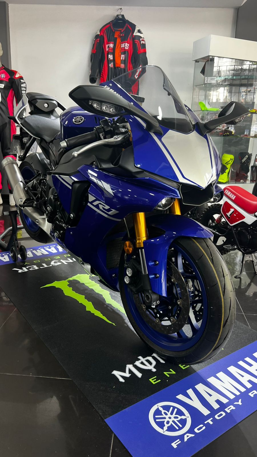 Yamaha R1 R 2017